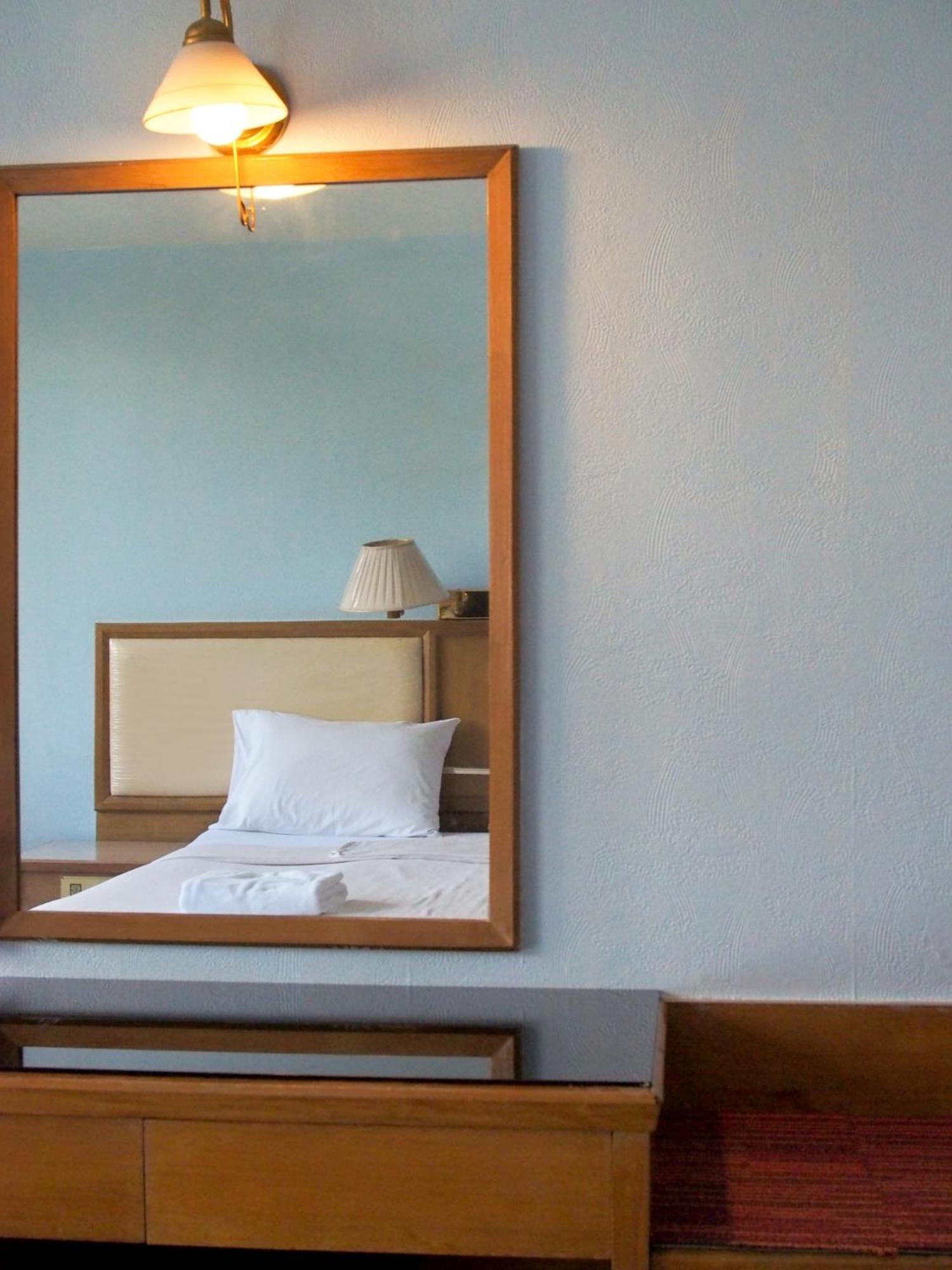 Wish Inn Chidlom Bkk - วิช อินน์ ชิดลม X Makkasan エクステリア 写真